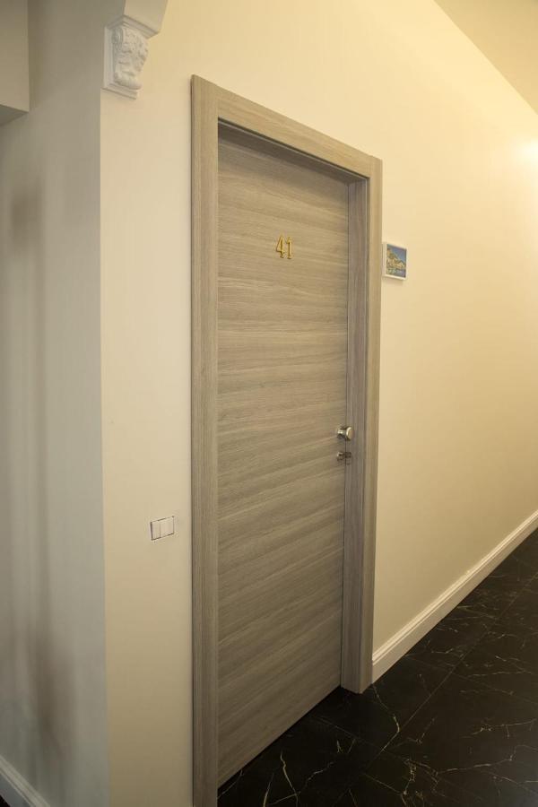 Terzigno B&B Laura מראה חיצוני תמונה